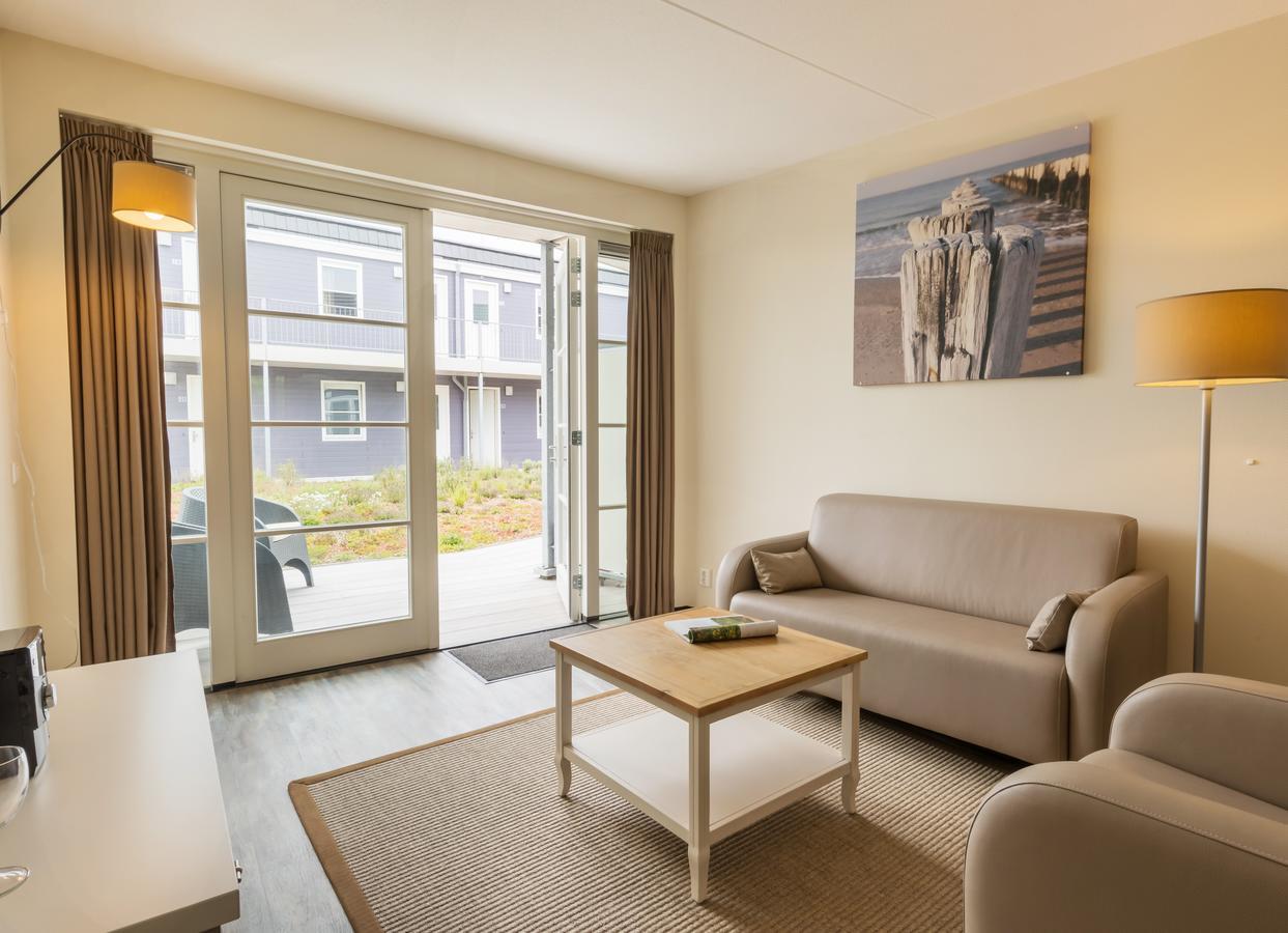 Roompot Strandplevier Hotelsuites De Koog  Exterior foto